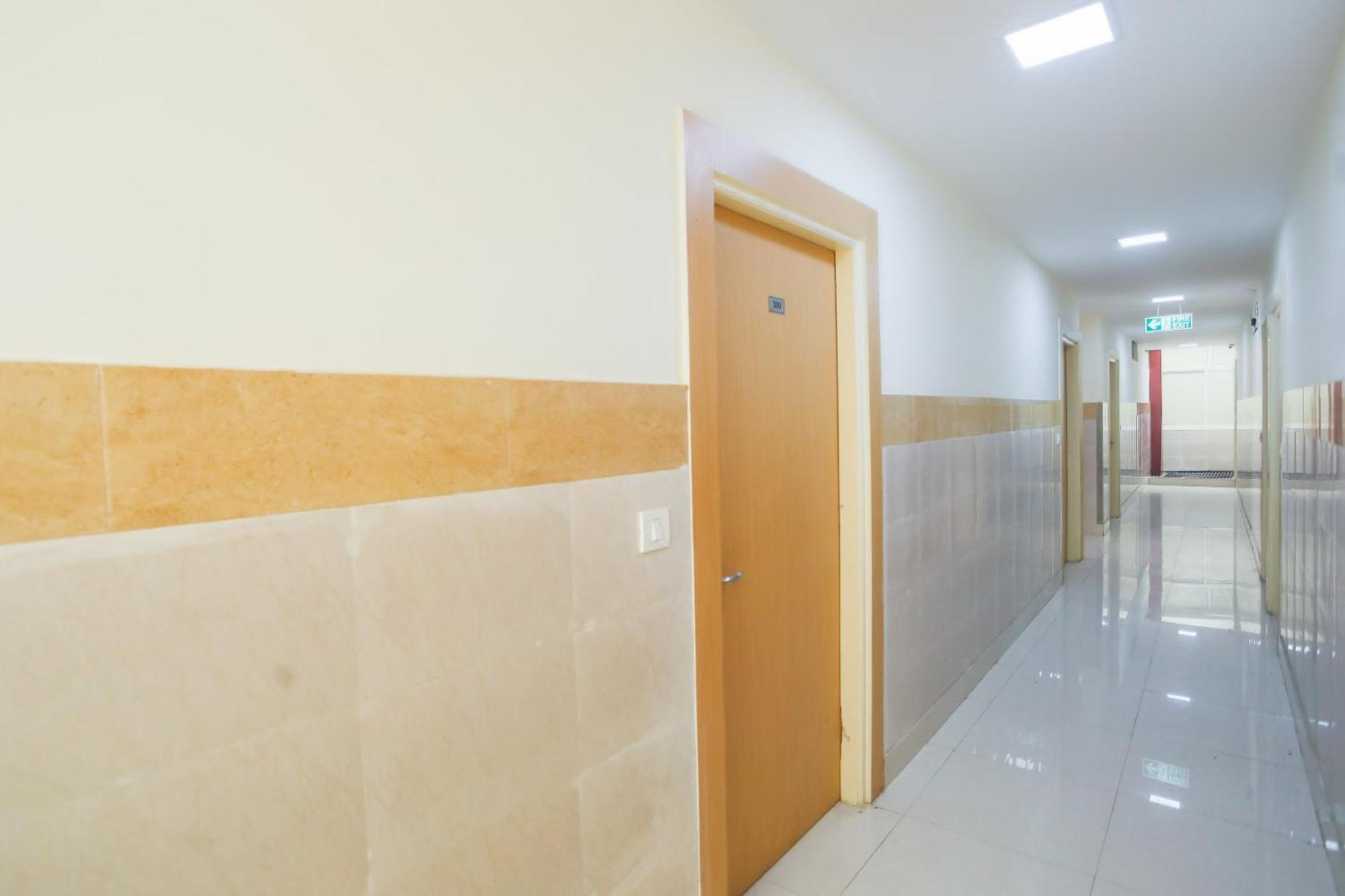 Diamond Imperial Hotell Noida Eksteriør bilde