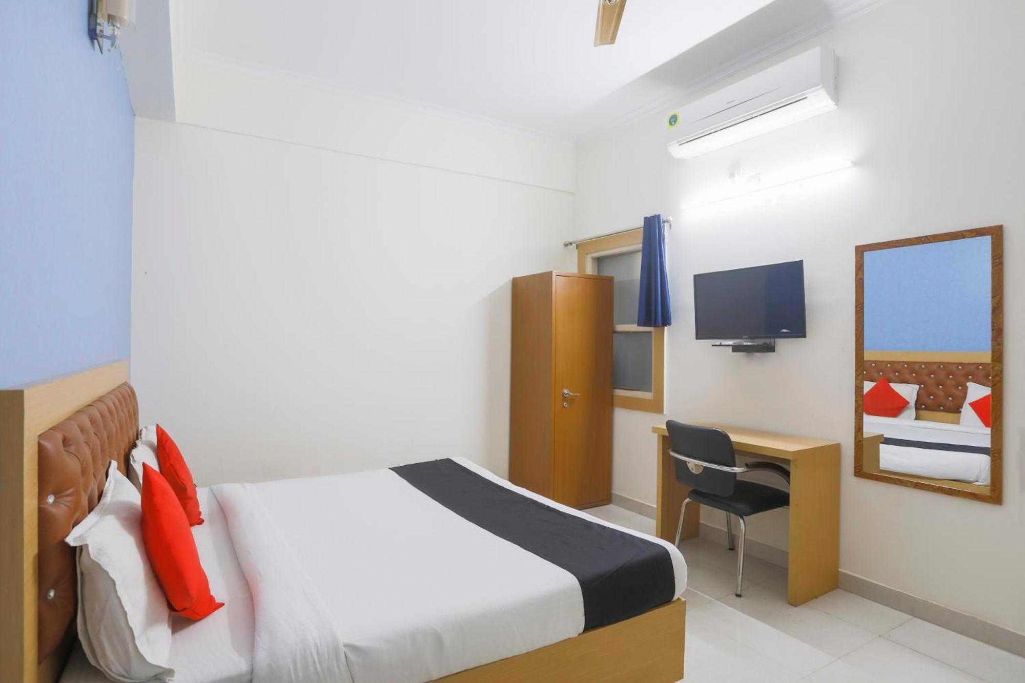 Diamond Imperial Hotell Noida Eksteriør bilde